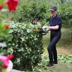 Pack Taille-haies Sur Batterie 18v Lamier 51cm Texas Hedge 200 Chargeur Inclus -Pas Cher Jardinoa Magasin 63503efdbf5e34.79098694