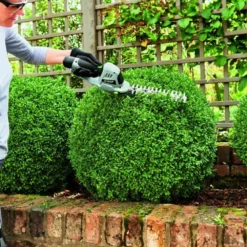 Taille Herbe Et Haie Lame 200 Mm Pack Batterie Et Chargeur 2 Ah Ego Cht2001e -Pas Cher Jardinoa Magasin 6358477784cc77.40938340