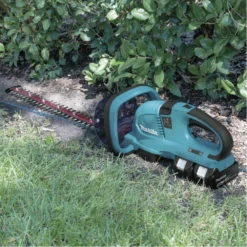 Makita Taille-haie Sans Fil - 36 V Li-ion - 55 Cm - Sans Batterie Ni Chargeur - 5,1 Kg -Pas Cher Jardinoa Magasin 6362cc78a919c5.25104411