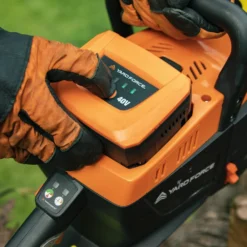 Yard Force - Tronçonneuse Sans-fil 40v Avec Guide-chaîne Oregon De 35cm, Batterie Et Chargeur - Ls G35 -Pas Cher Jardinoa Magasin 6455132a82f237.33658715
