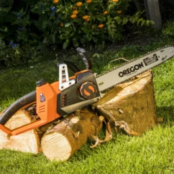 Yard Force - Tronçonneuse Sans-fil 40v Avec Guide-chaîne Oregon De 35cm, 2xbatterie Li-ion 2ah Et Chargeur - Ls C35 -Pas Cher Jardinoa Magasin 645b8f62567a47.97390616