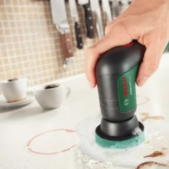 Bosch Brosse De Nettoyage Sans Fil Universalbrush + Acc + Usb -Pas Cher Jardinoa Magasin 646daf1aa78372.18455732