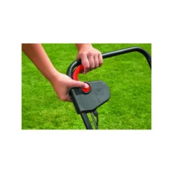 Black & Decker Scarificateur 600w Aerateur-démousseur 30 Litres Black+decker Gd300-qs Moteur à Induction -Pas Cher Jardinoa Magasin 648b4e37021d13.76440660