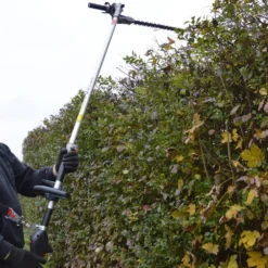 Outil Multi Fonctions 4 En 1 - 33cc + 40m De Fil -Pas Cher Jardinoa Magasin ff8debee2d82106d